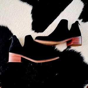 STEVEN Madden Black Suede Leather Chunky Heel Zip Boot Size 8